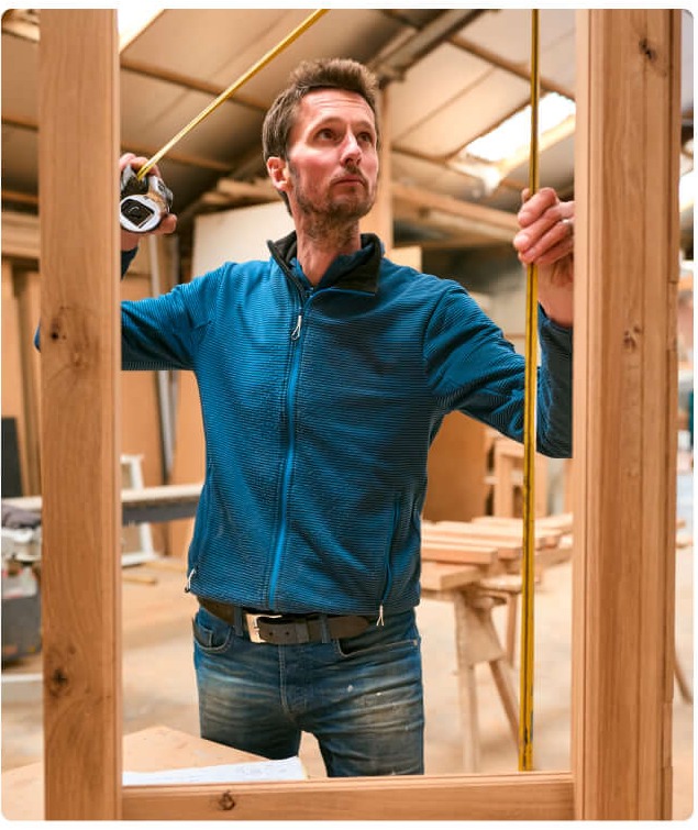 Vakman aan het werk
